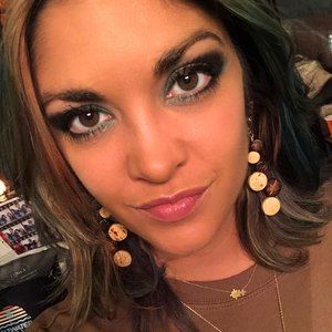 Meet your Posher, Melanie